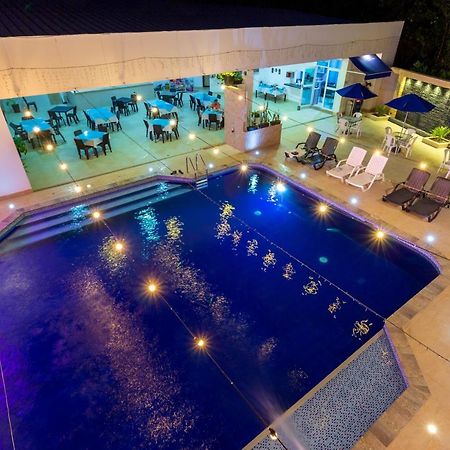 Hotel 0Asis De La Colina Boutique Хирардот Екстериор снимка