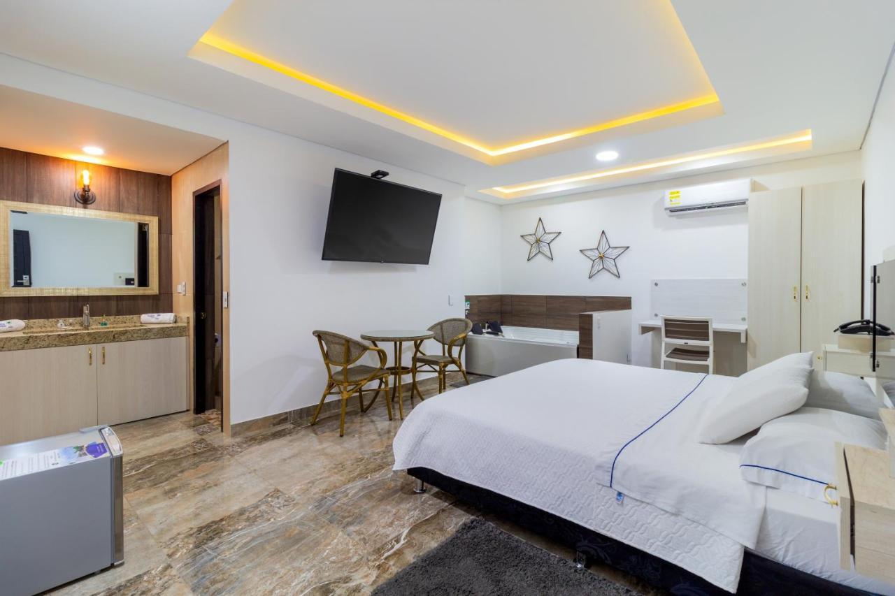 Hotel 0Asis De La Colina Boutique Хирардот Екстериор снимка