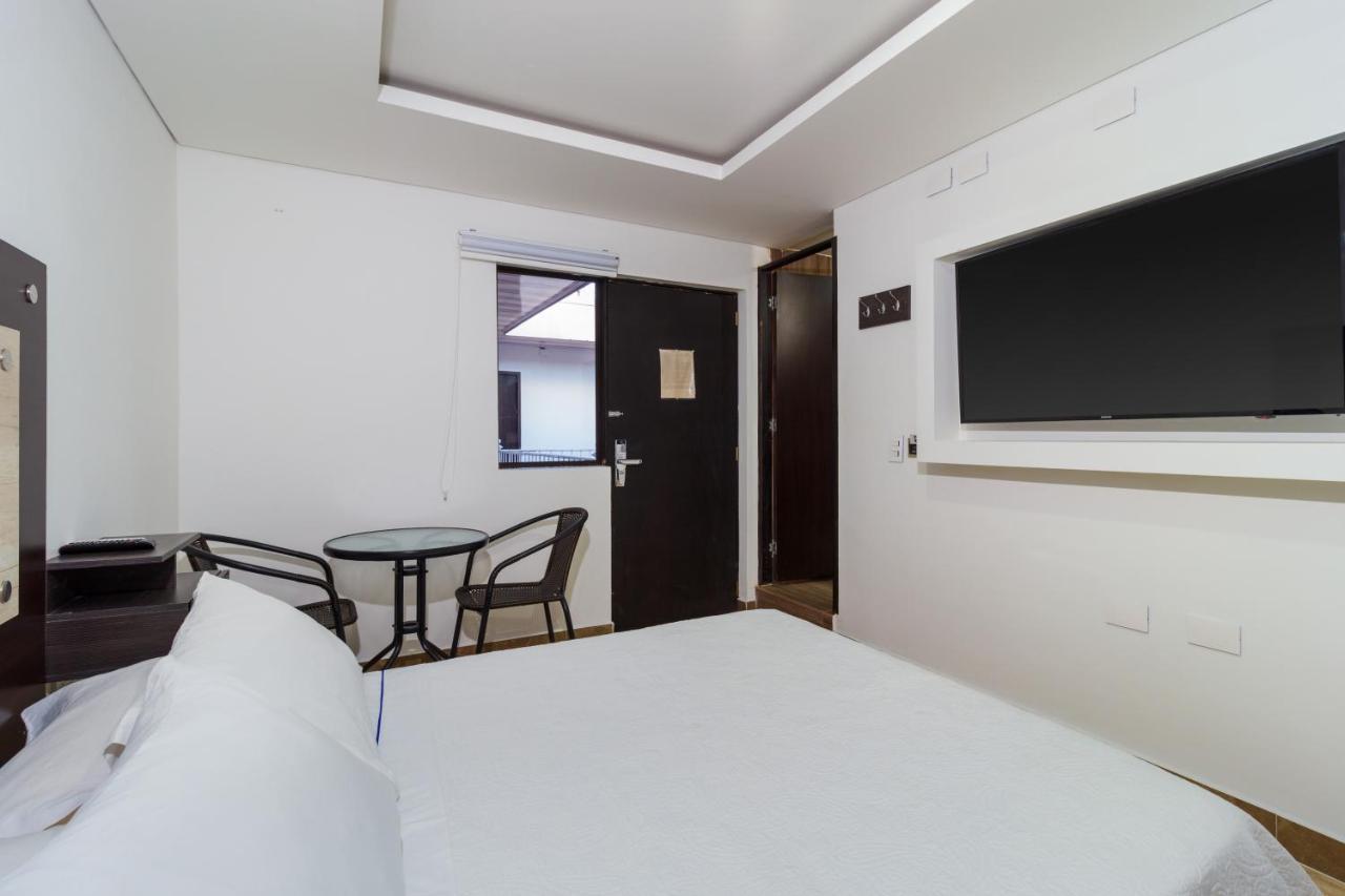 Hotel 0Asis De La Colina Boutique Хирардот Екстериор снимка