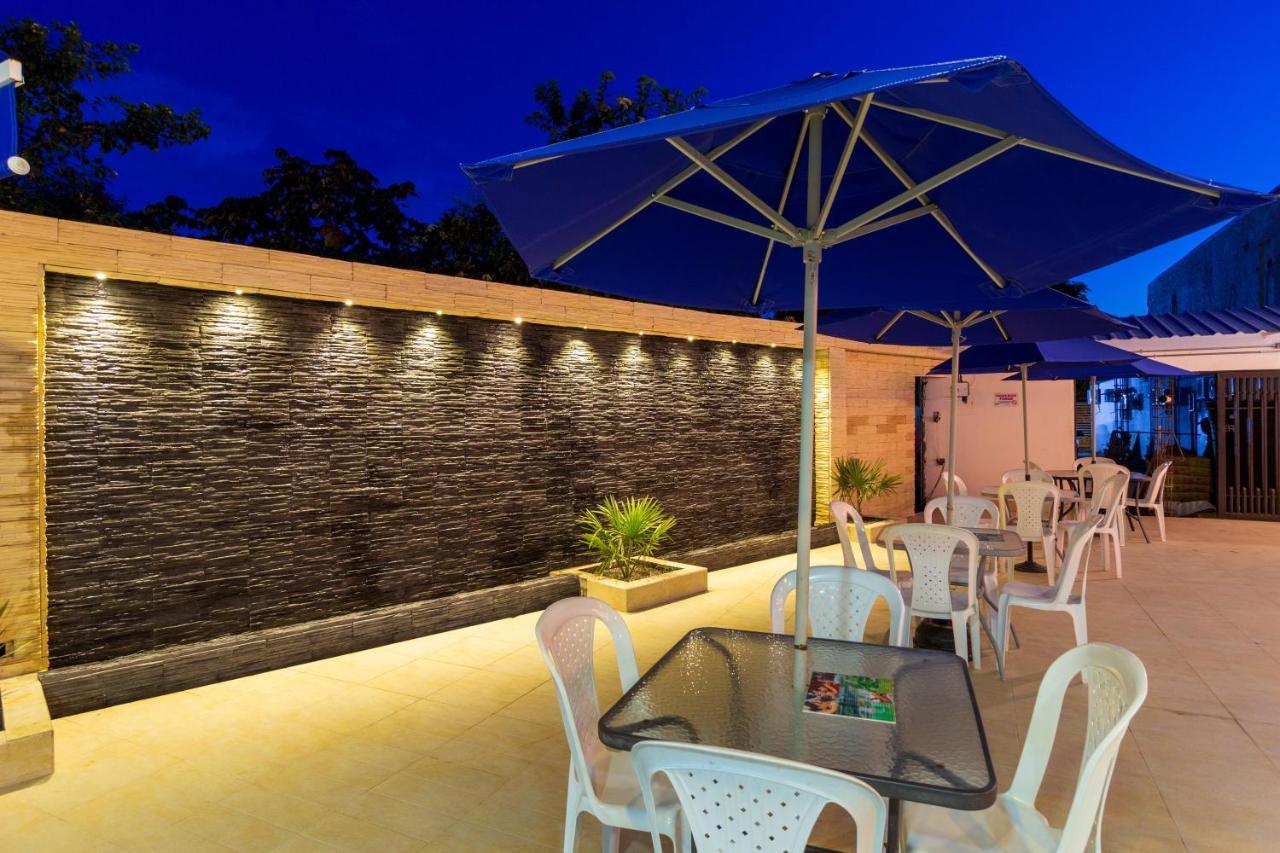 Hotel 0Asis De La Colina Boutique Хирардот Екстериор снимка