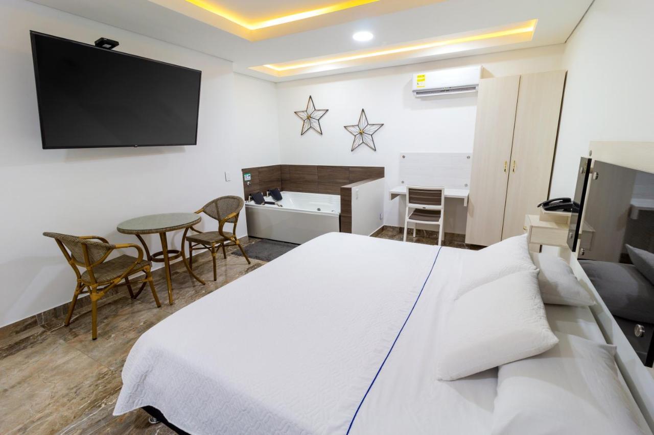 Hotel 0Asis De La Colina Boutique Хирардот Екстериор снимка