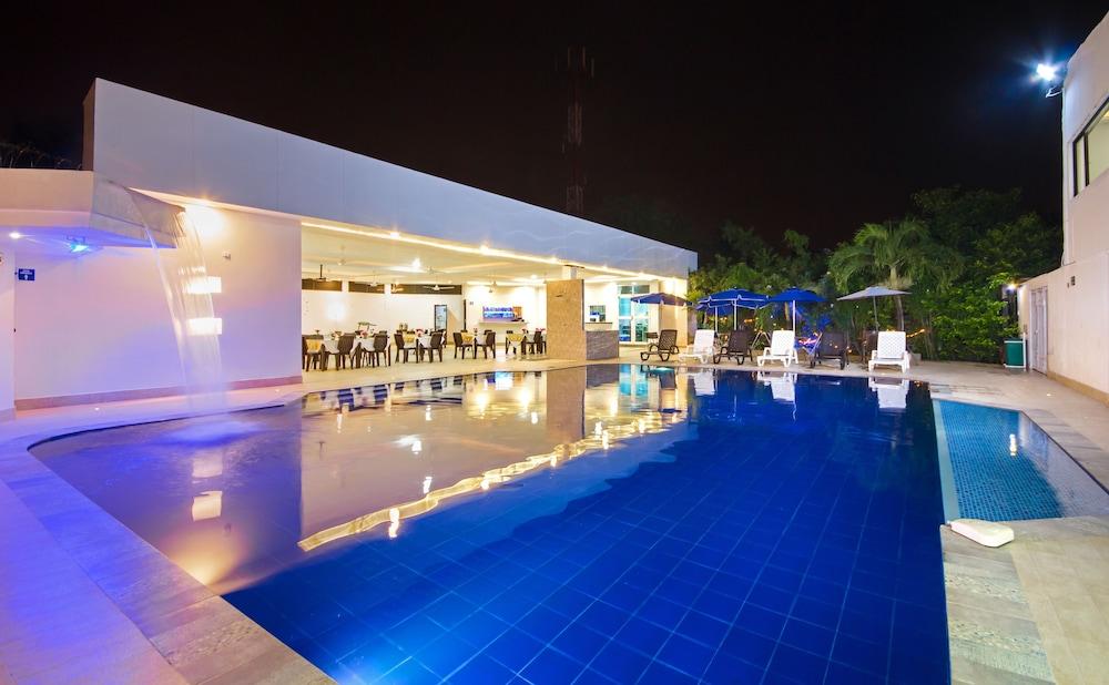 Hotel 0Asis De La Colina Boutique Хирардот Екстериор снимка