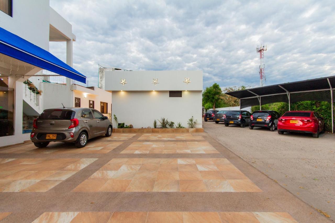 Hotel 0Asis De La Colina Boutique Хирардот Екстериор снимка